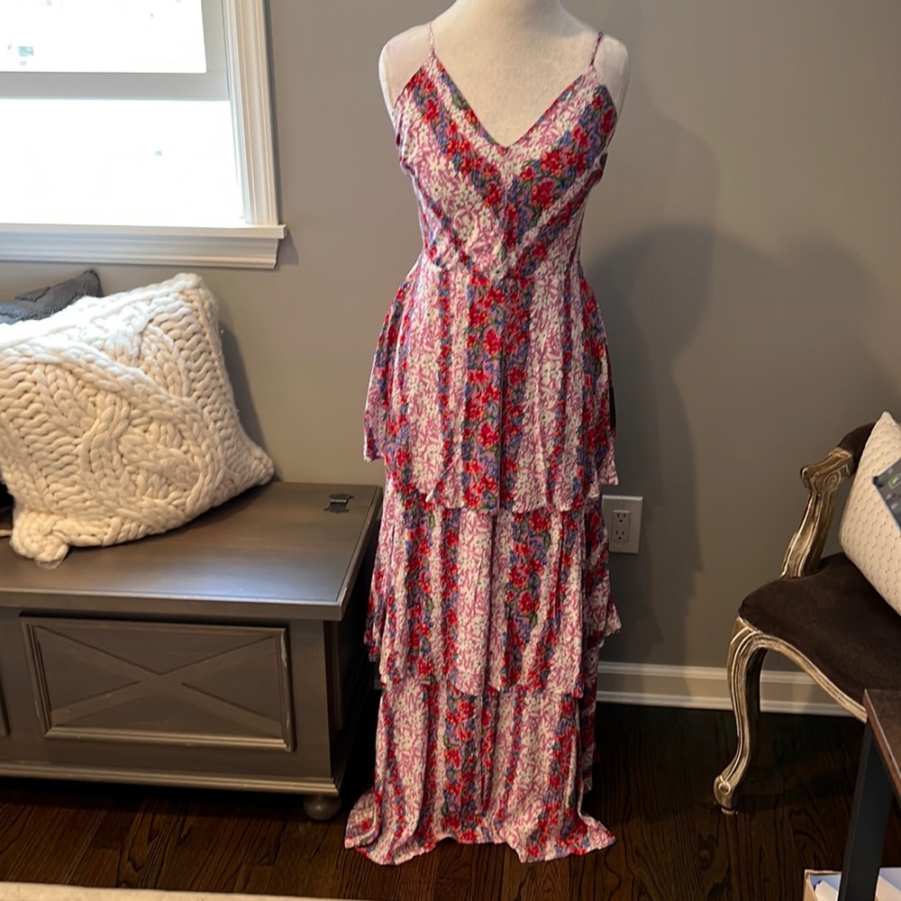 NWT Stunning Layered Floral Maxi Dress